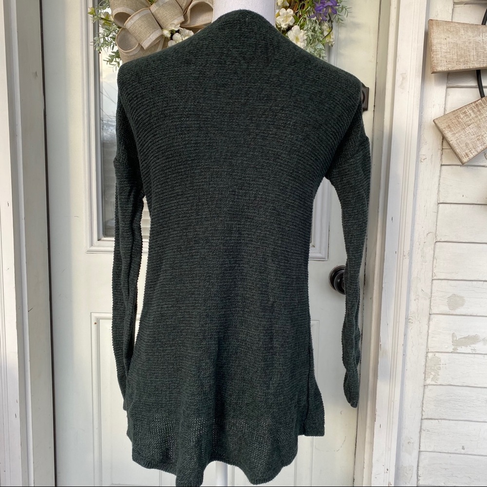 Old Navy Dark Green V Neck Pullover Sweater - Picture 4 of 6